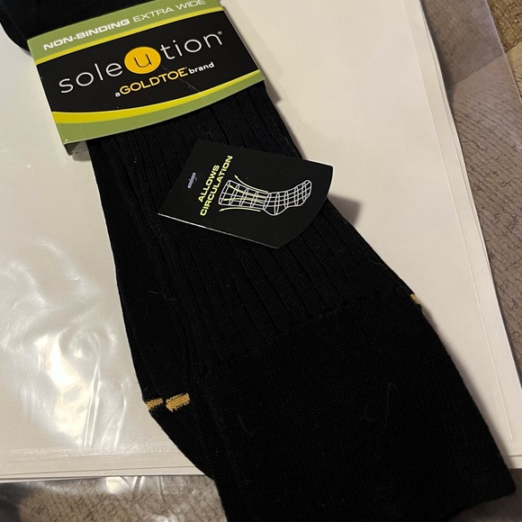 Extra wide, XL black gold toe socks - Picture 1 of 2